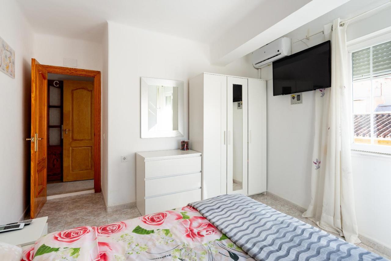 Rooms Breeze & Sun Málaga Eksteriør billede