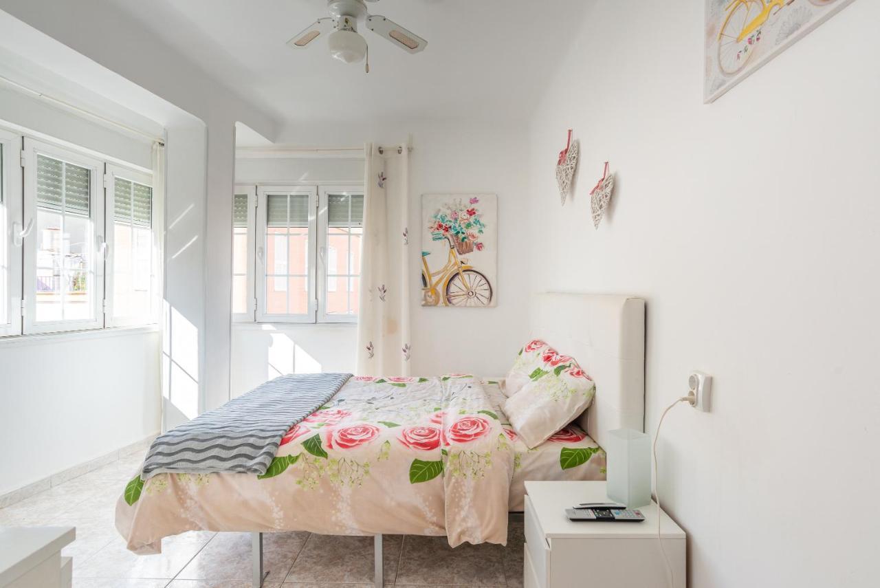 Rooms Breeze & Sun Málaga Eksteriør billede